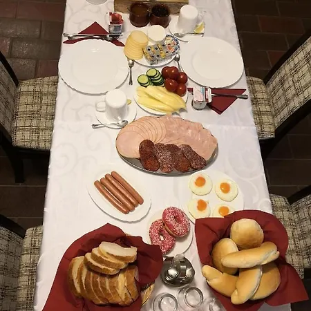 Novak Panzio Szigetvár